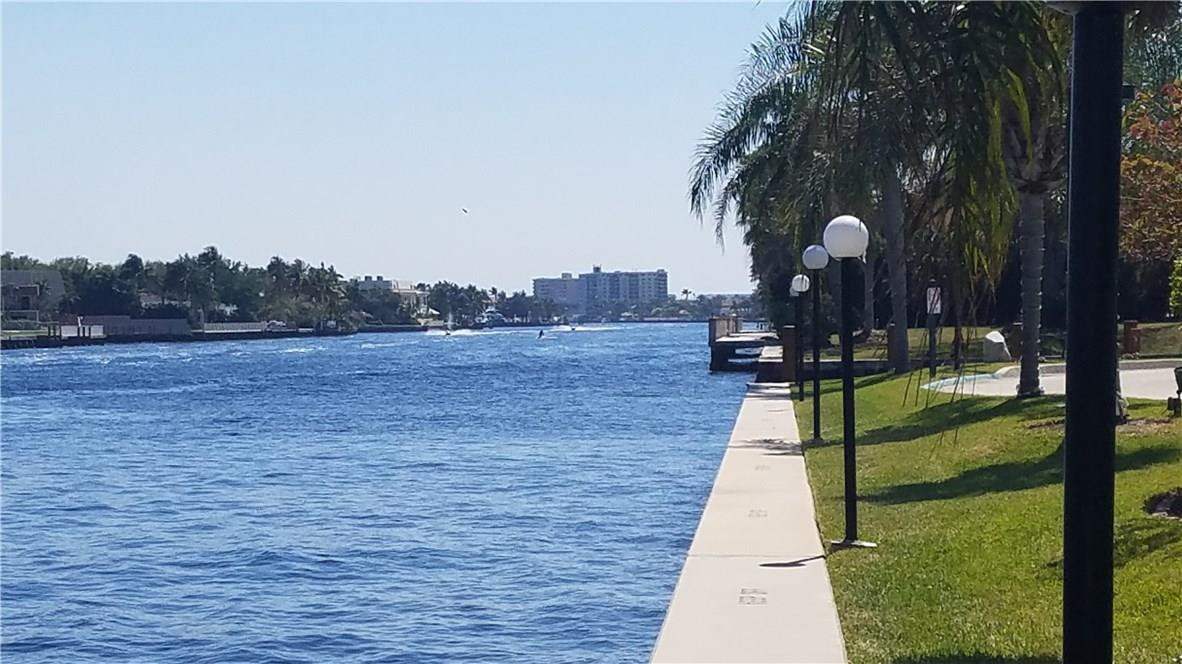 Bay Colony Club Bldg #16 - Residential