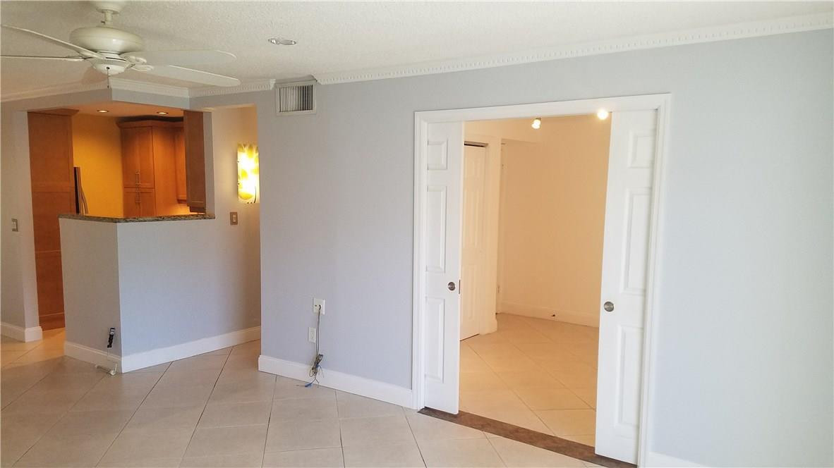 Bay Colony Club Bldg #16 - Residential