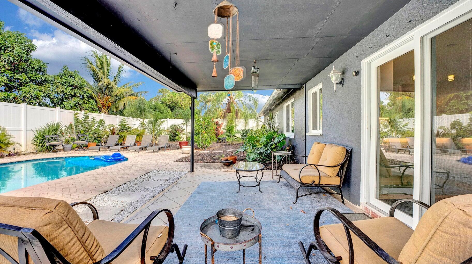 DELRAY SHORES FIRST ADD - Residential Lease