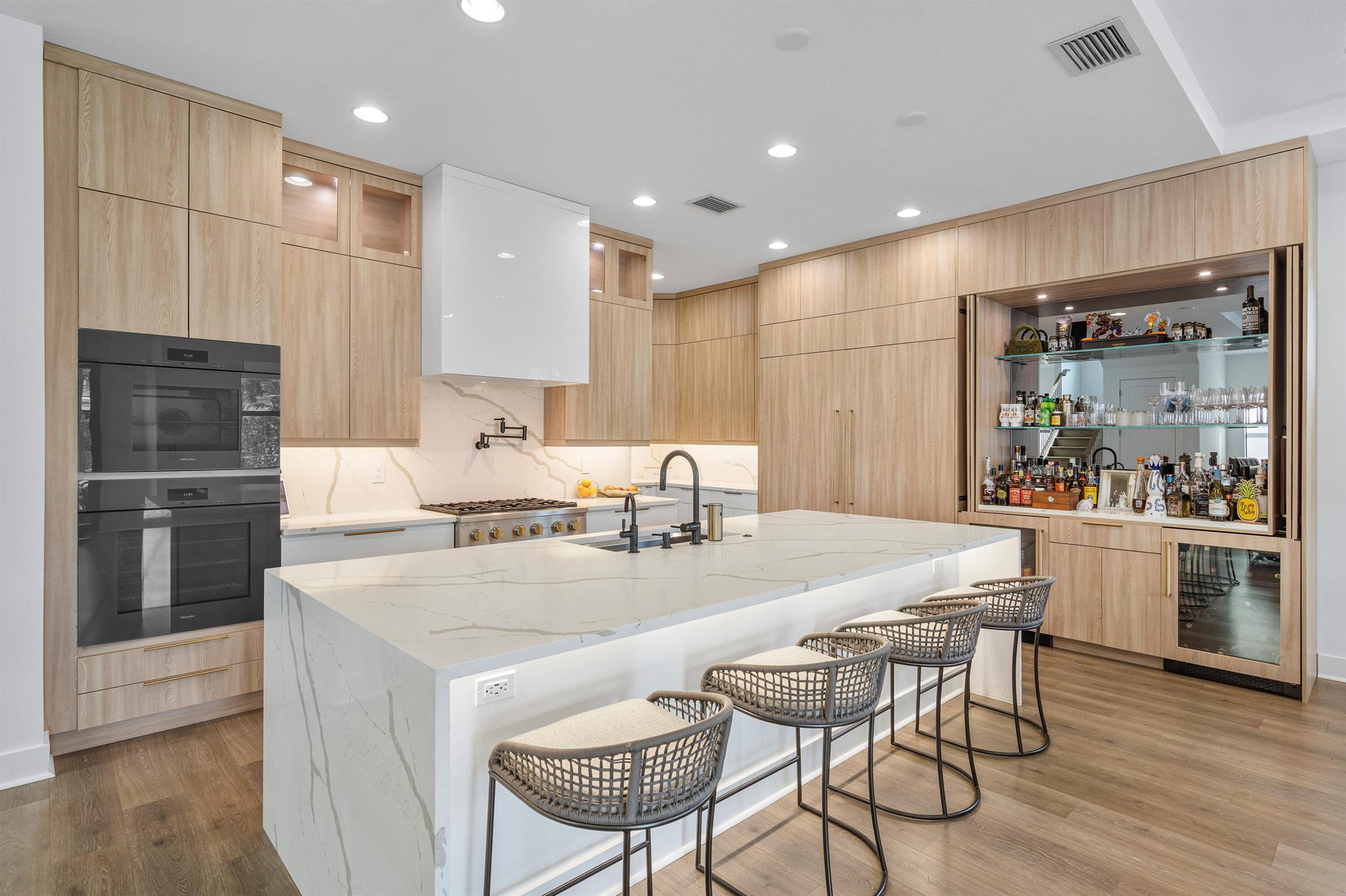 13467 Artisan Circle