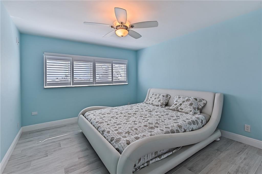 BOCA HOUSE CONDO - Residential