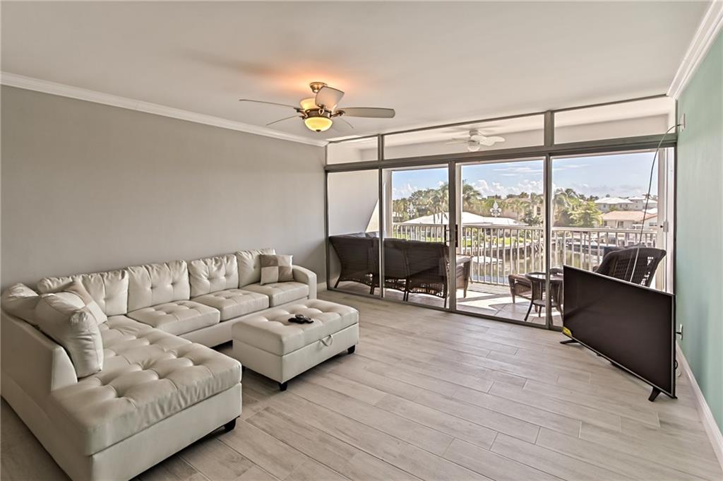 BOCA HOUSE CONDO - Residential