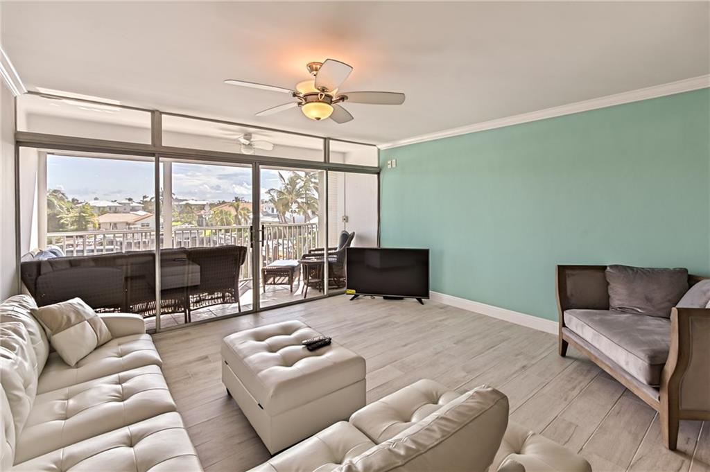 BOCA HOUSE CONDO - Residential