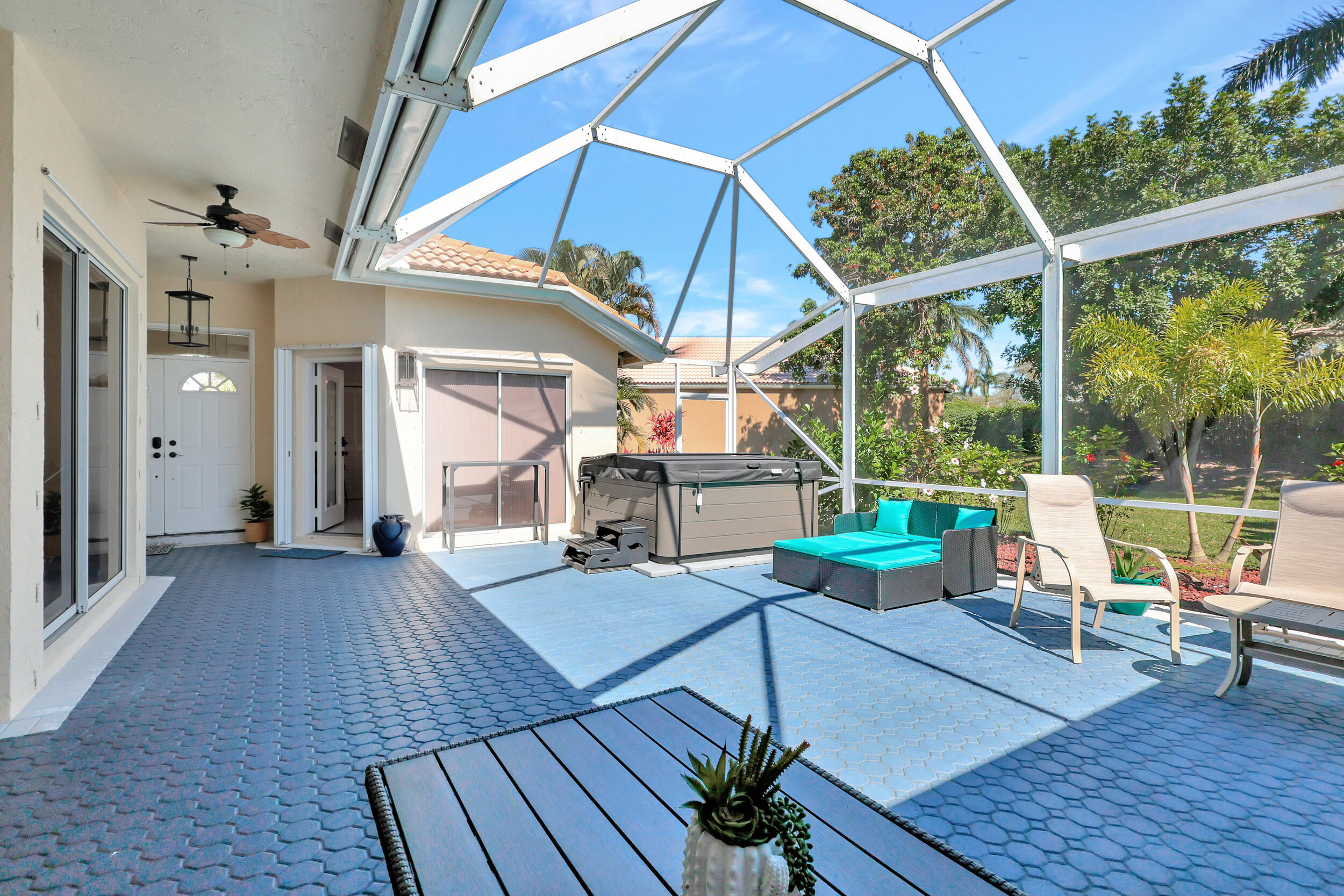 PGA RESORT COMMUNITY OF PRESTON COURTS 2 - Residential