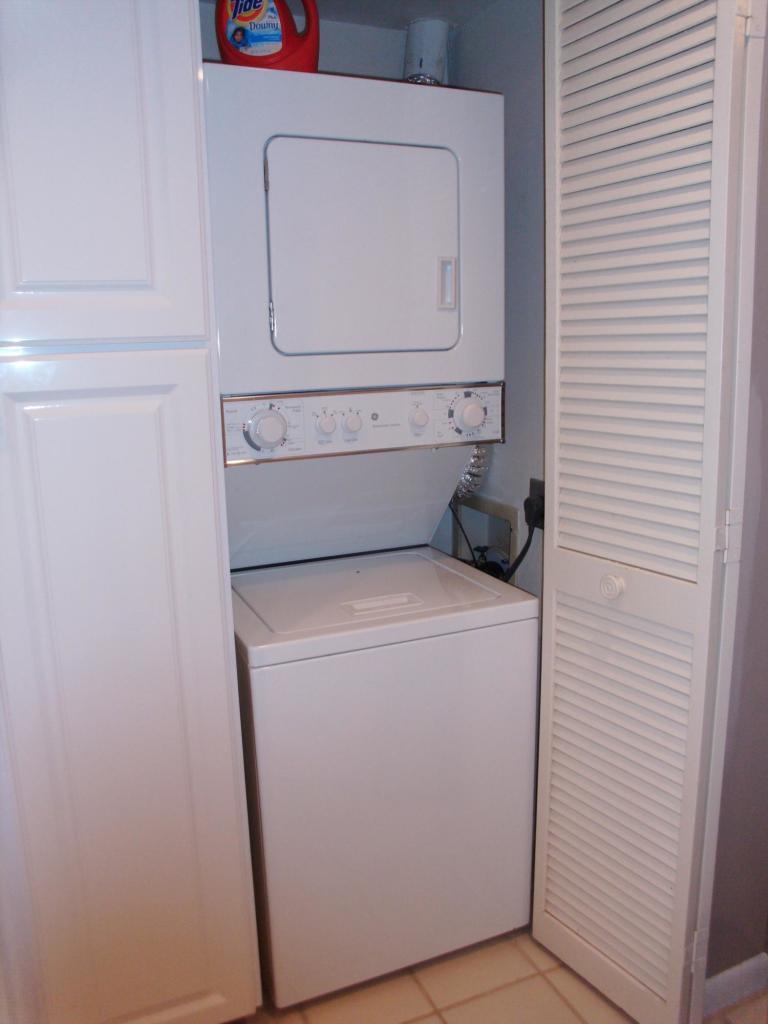 SEA RISE - Residential Lease