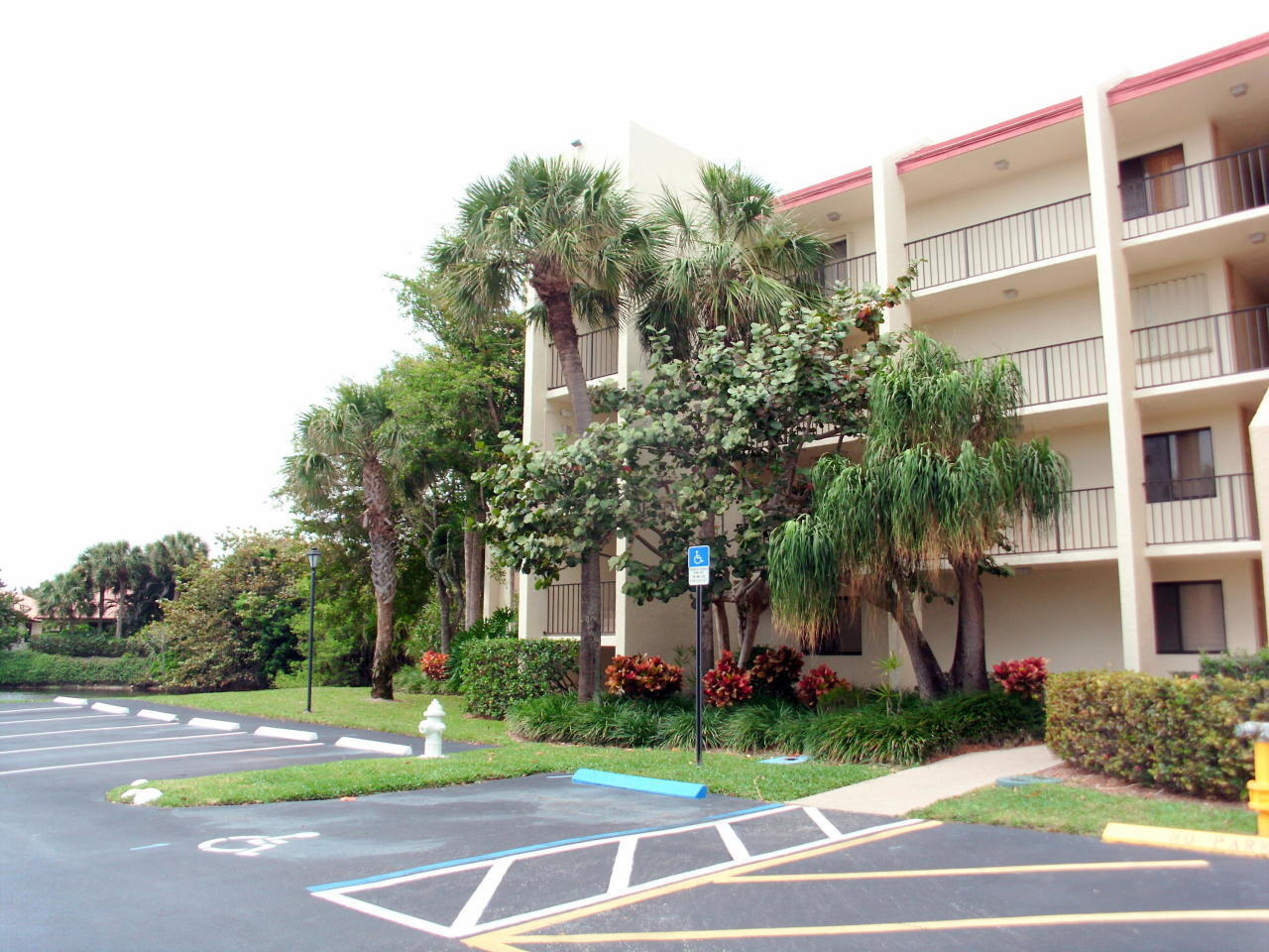 SEA RISE - Residential Lease