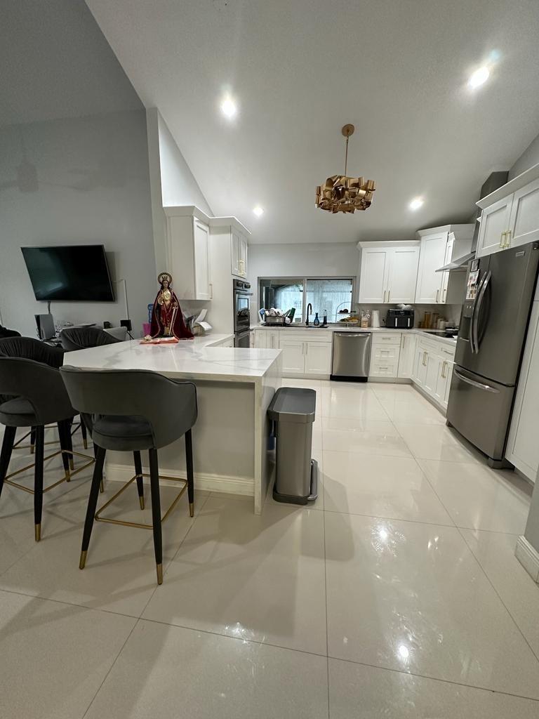 Christopher B Zacco 132-1 - Residential