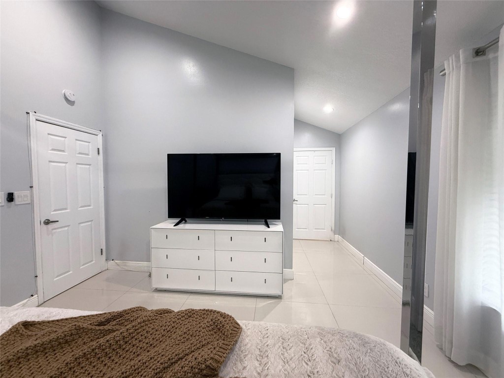 Christopher B Zacco 132-1 - Residential