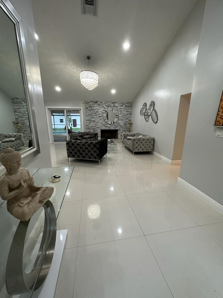 Christopher B Zacco 132-1 - Residential