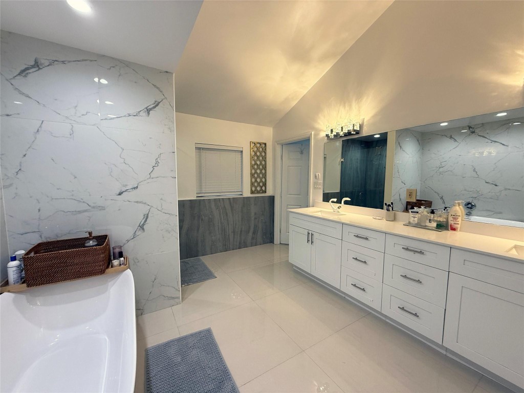 Christopher B Zacco 132-1 - Residential