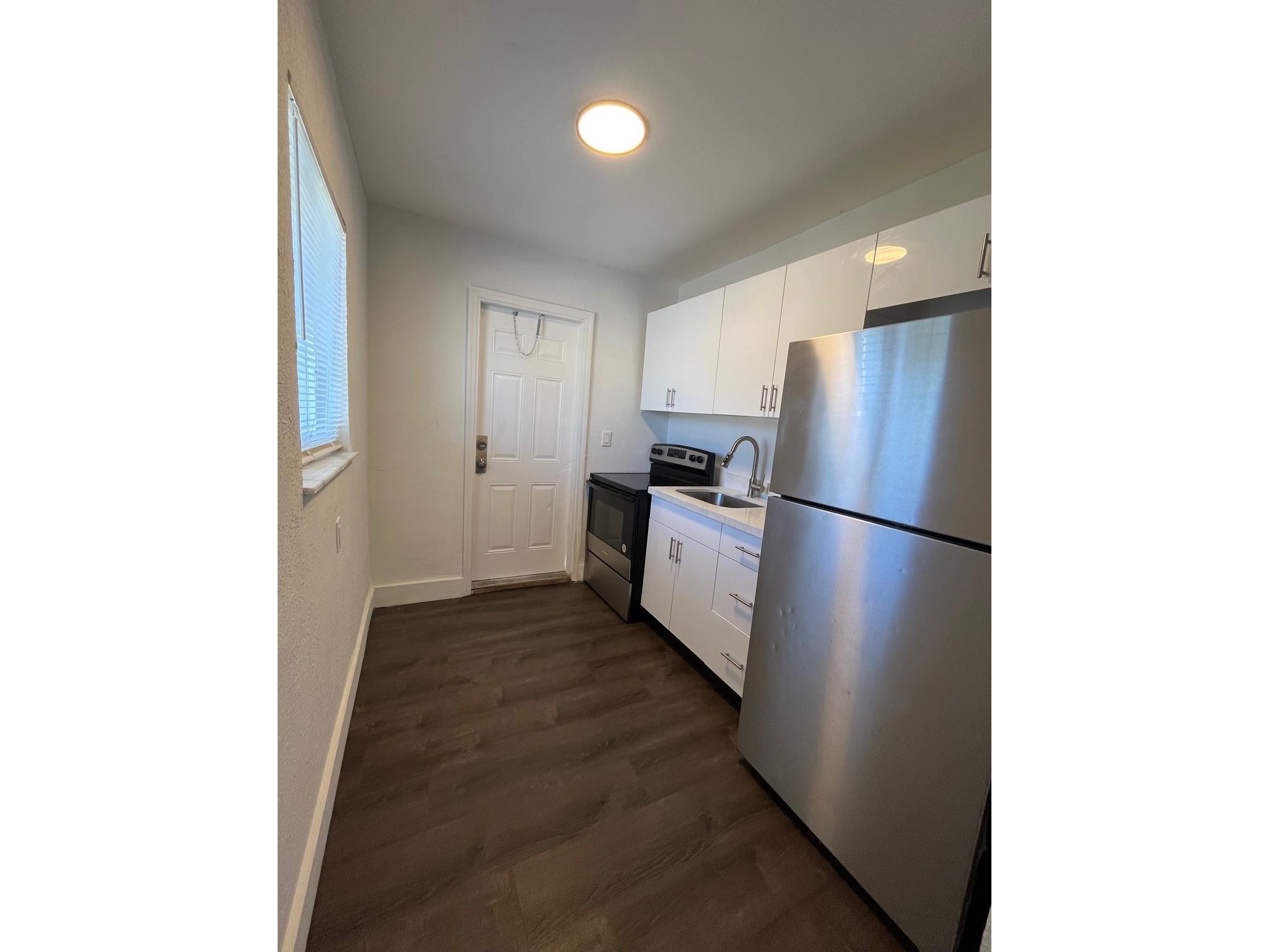 River Gardens 19-23 B - Residential Lease