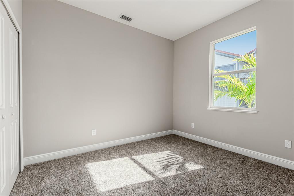 Yacht & Country Club of Stuart - Residential