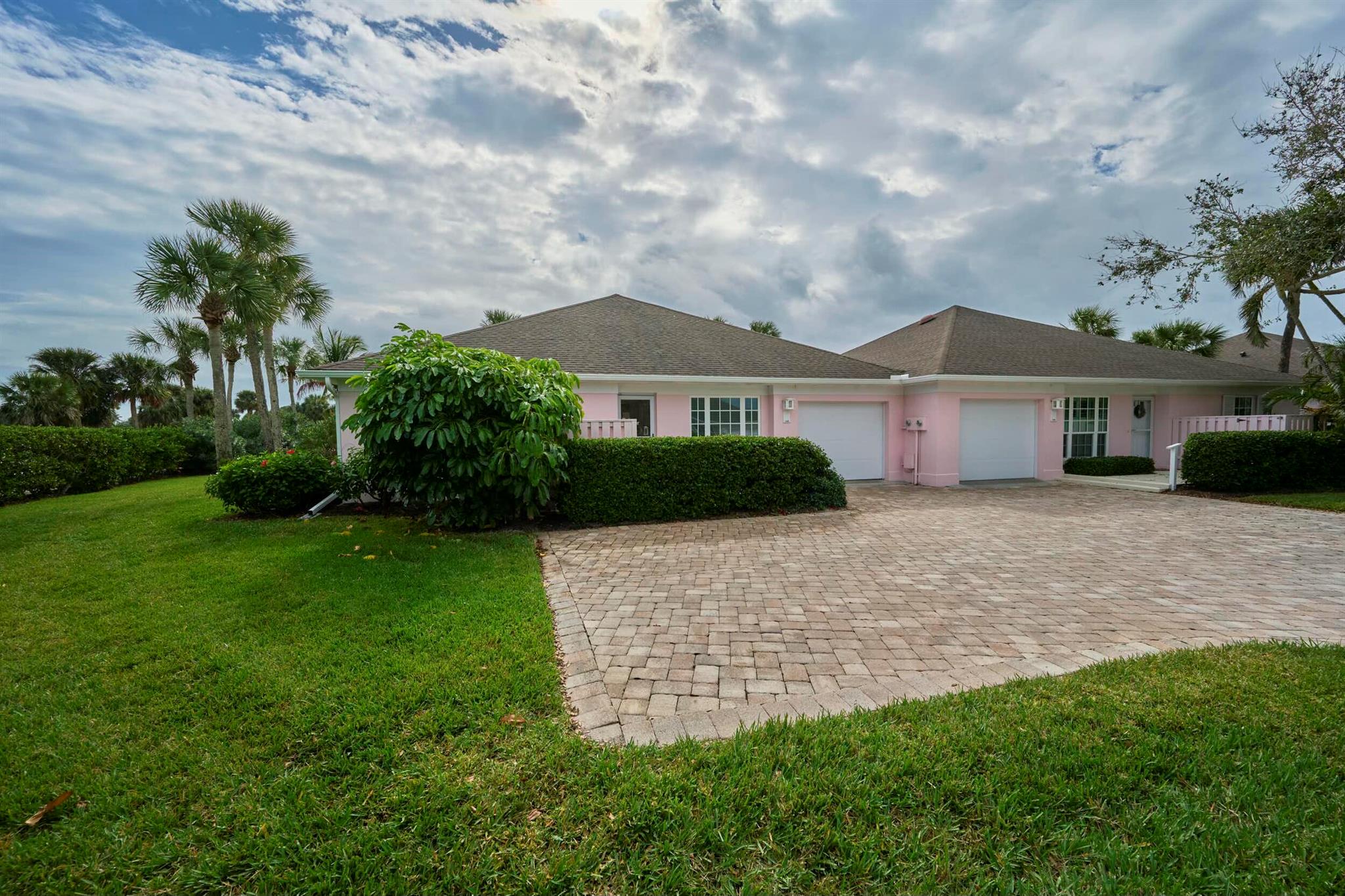 300 Harbour Drive 306