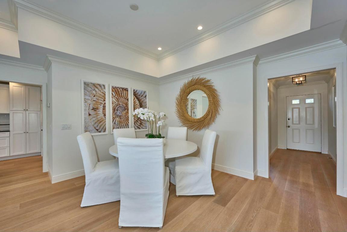 300 Harbour Drive 306