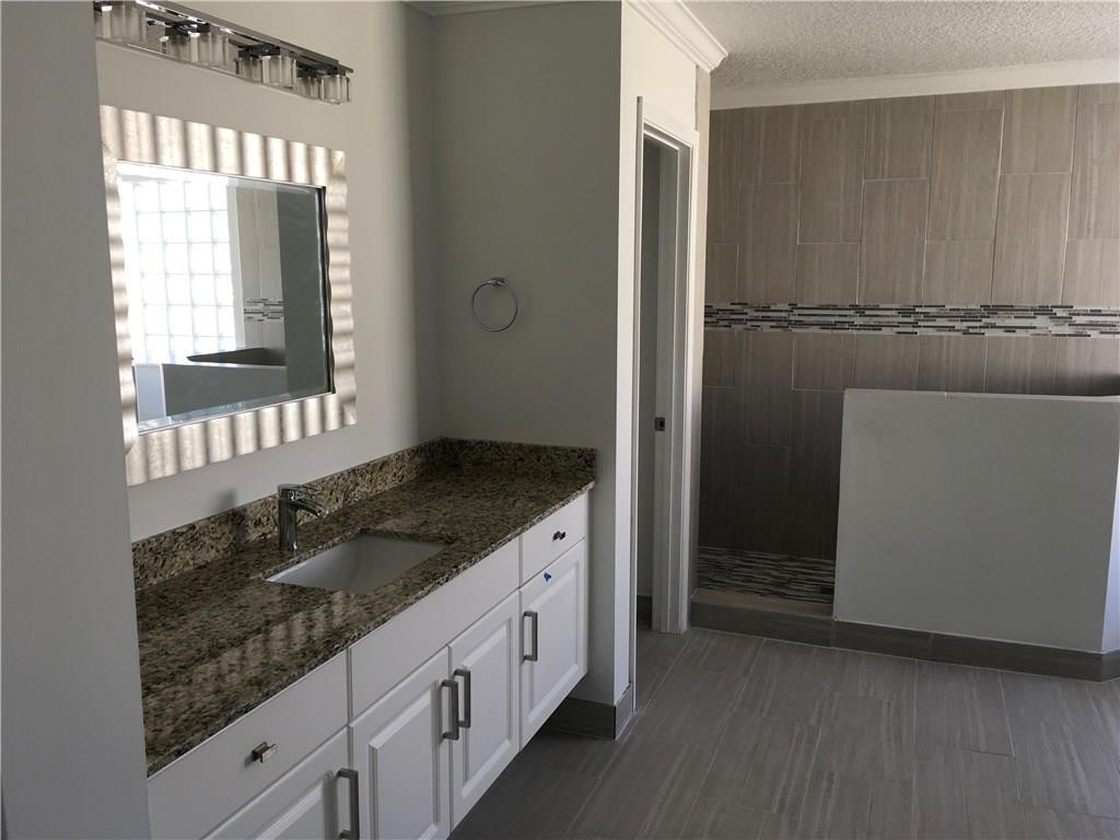 Heftler Homes At Pembroke - Residential