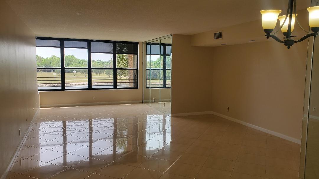 2767 Carambola Cir 303
