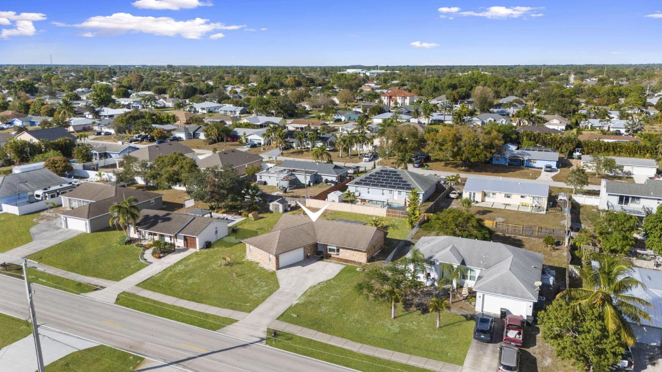 PORT ST LUCIE SECTION 18 - Residential