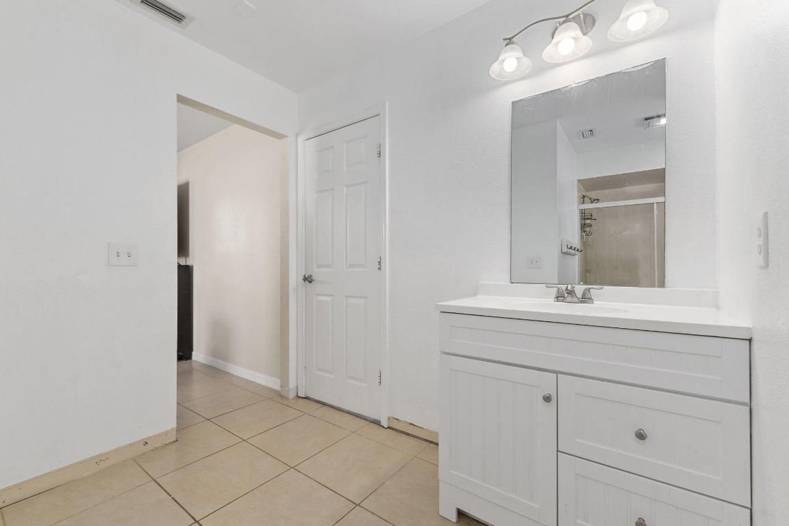 PORT ST LUCIE SECTION 18 - Residential