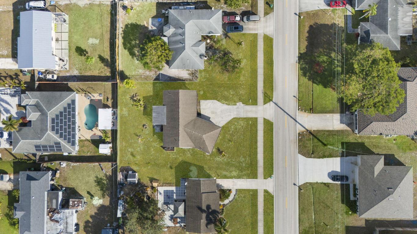 PORT ST LUCIE SECTION 18 - Residential