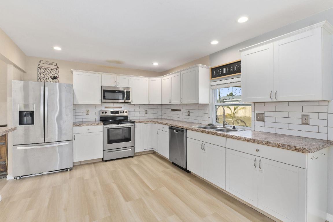 PORT ST LUCIE SECTION 18 - Residential