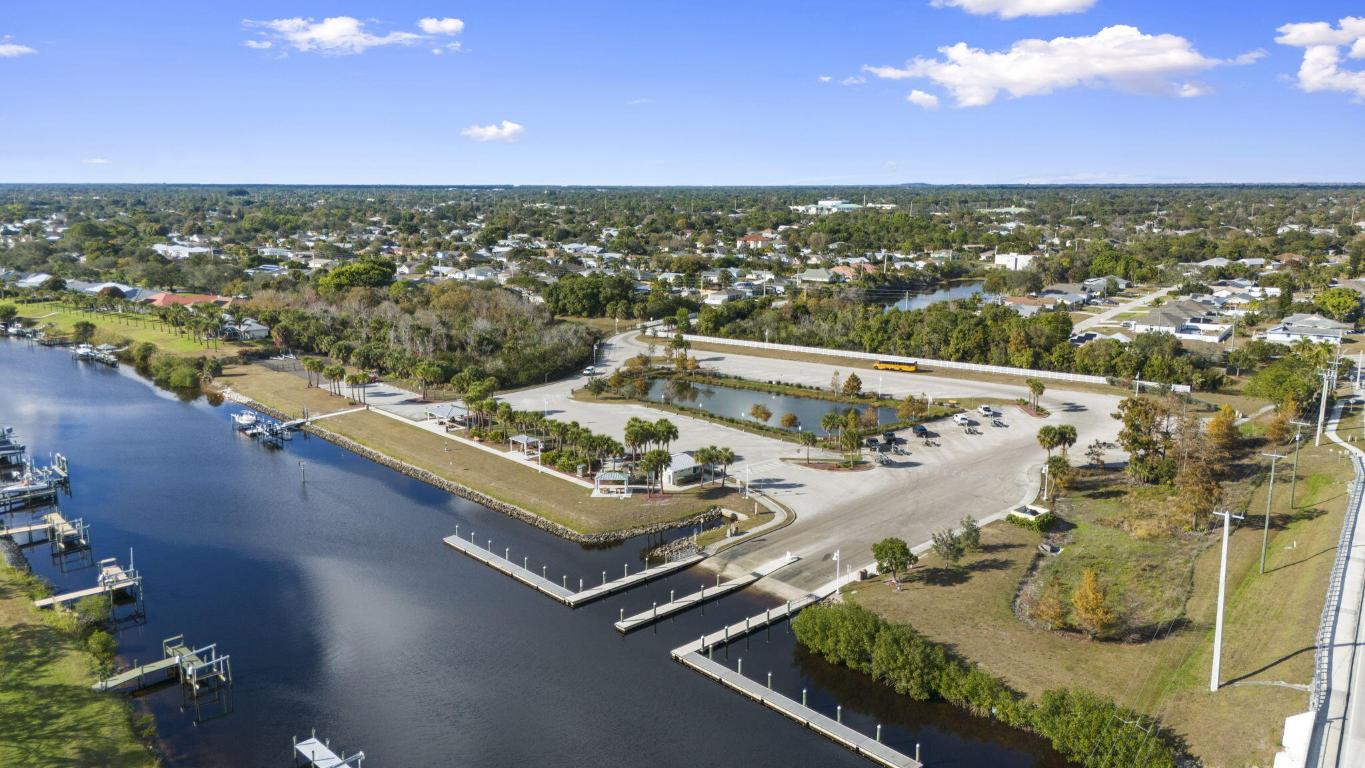 PORT ST LUCIE SECTION 18 - Residential