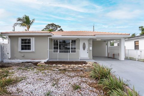 A home in Lake Worth Beach