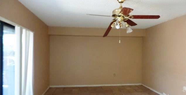 VILLAGE OF SANDALWOOD LAKES 1 - Residential