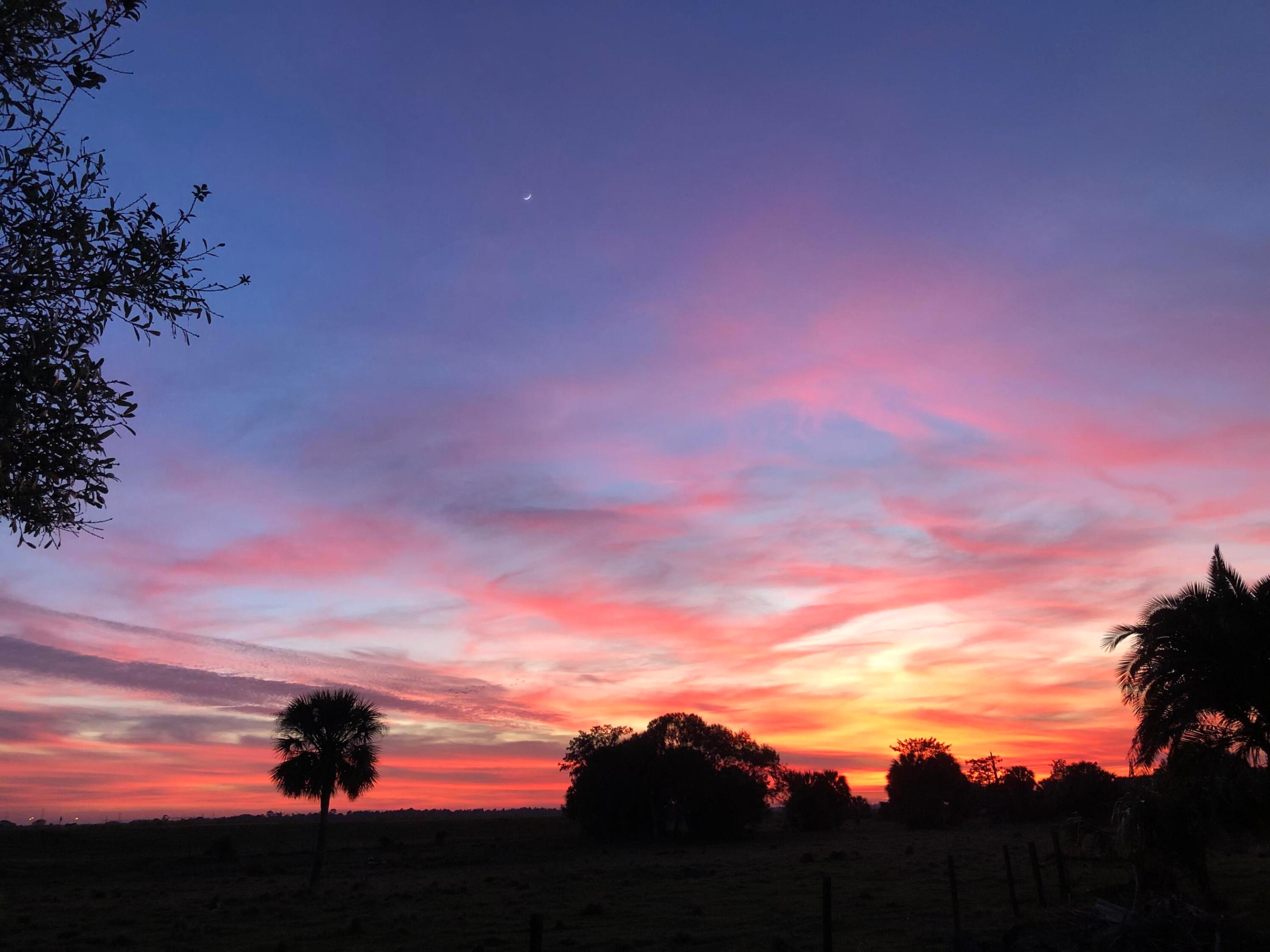 METES AND BOUNDS - Land