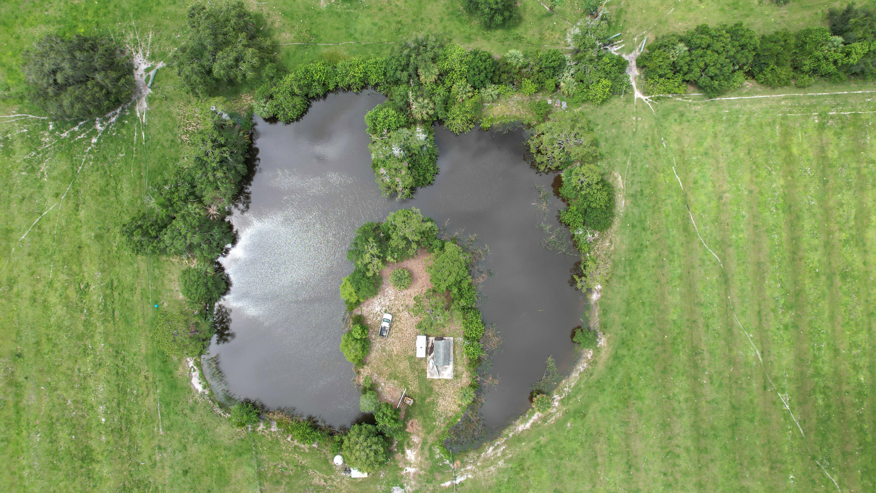 METES AND BOUNDS - Land