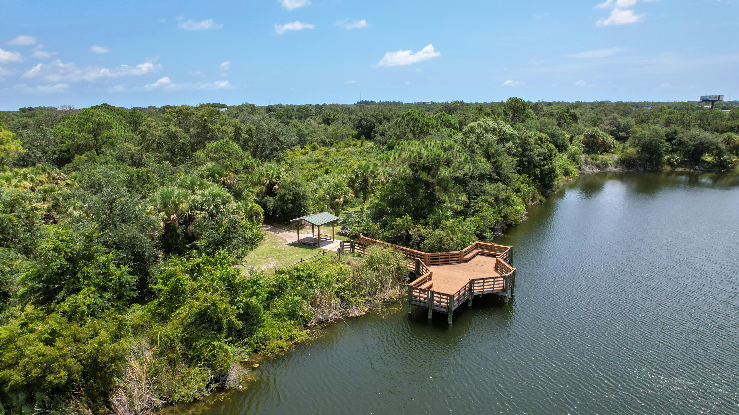 METES AND BOUNDS - Land