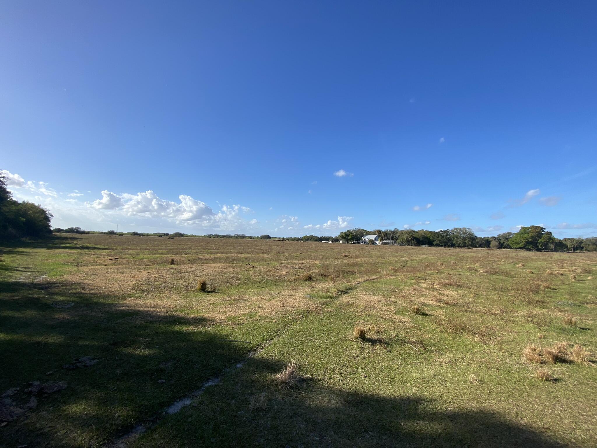 METES AND BOUNDS - Land