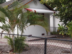 LAKE WORTH TOWN OF - Residential