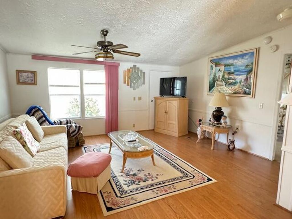 Photo of 7370 SE Eagle Avenue, Hobe Sound, FL 33455 (MLS # R10962392)
