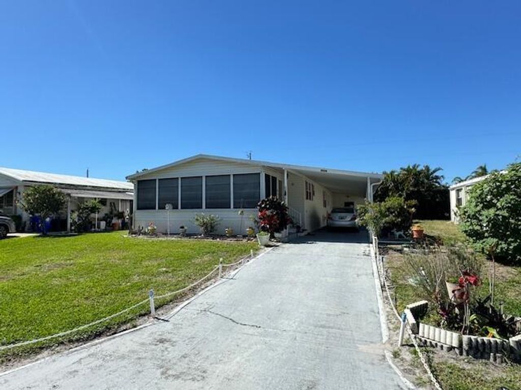 Photo of 7370 SE Eagle Avenue, Hobe Sound, FL 33455 (MLS # R10962392)