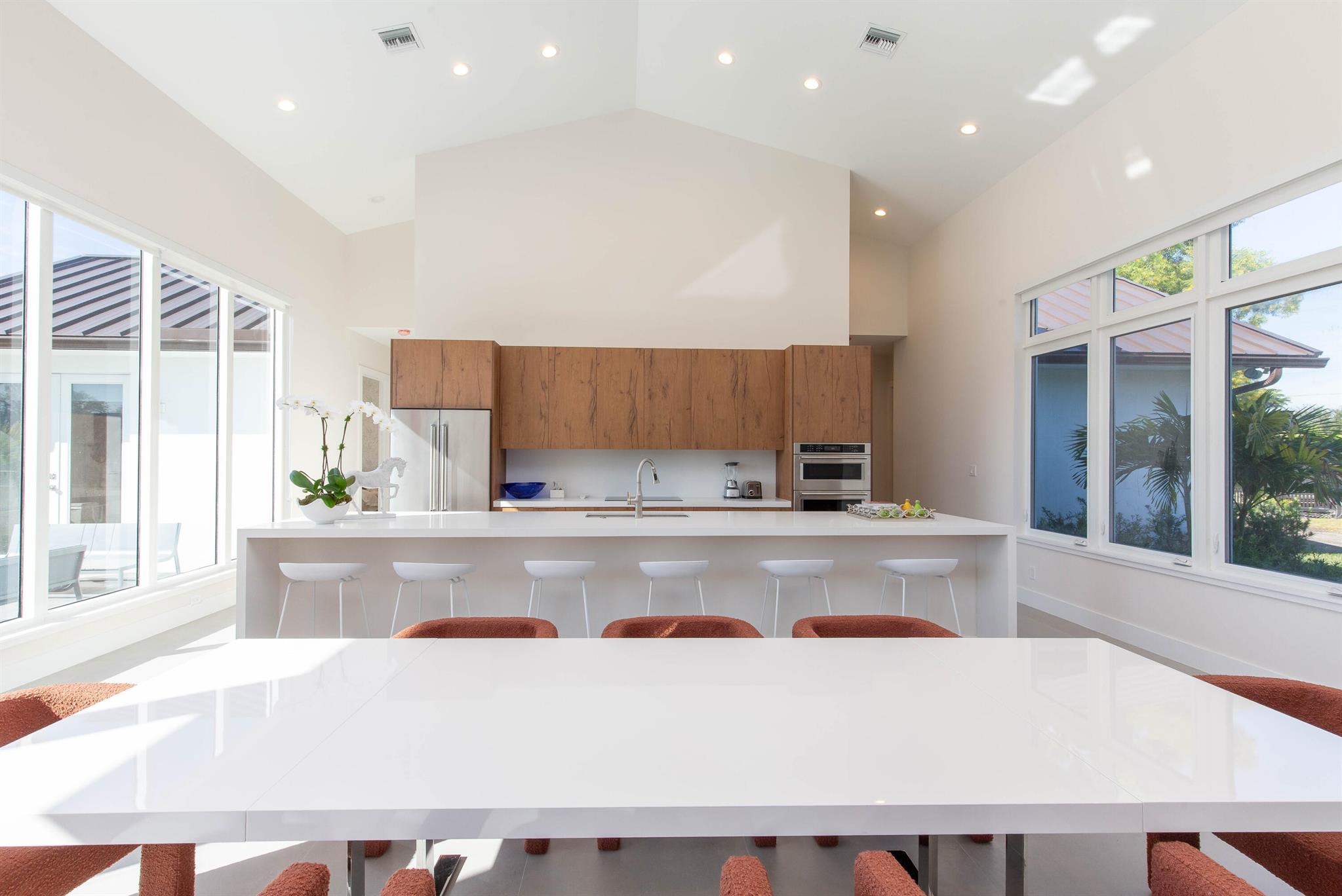 SADDLE TRAIL PARK OF WELL - Residential Lease