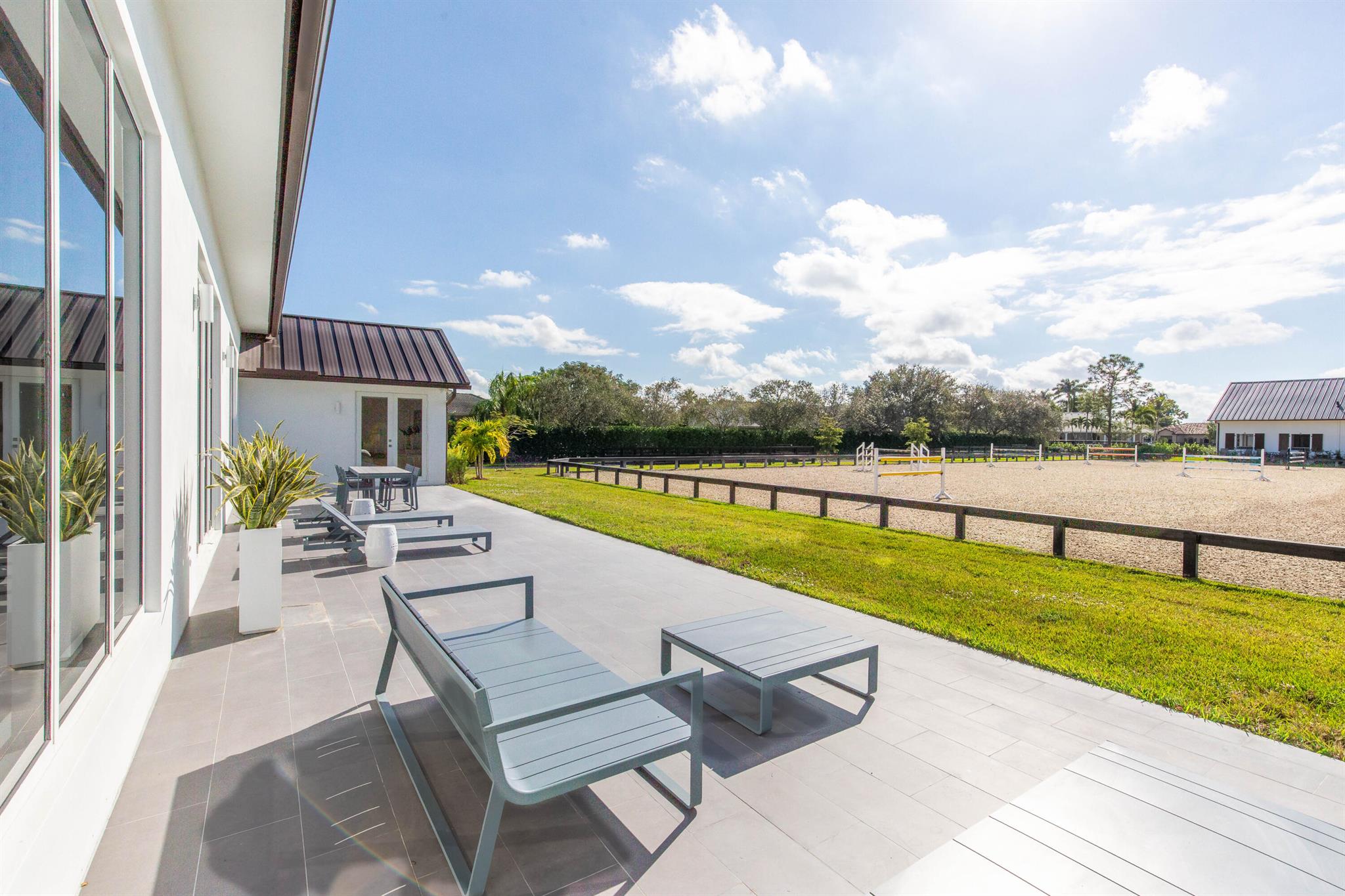 SADDLE TRAIL PARK OF WELL - Residential Lease