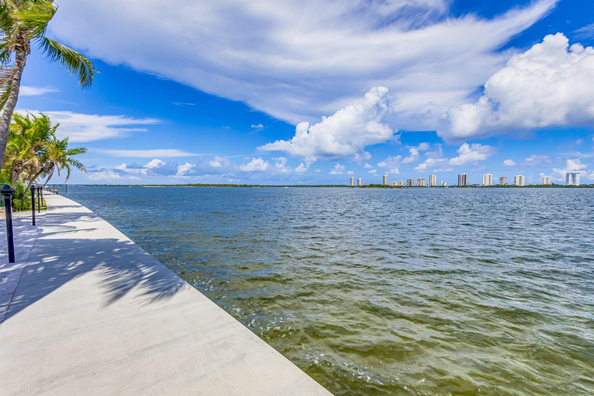 BAY REACH CONDO - Residential