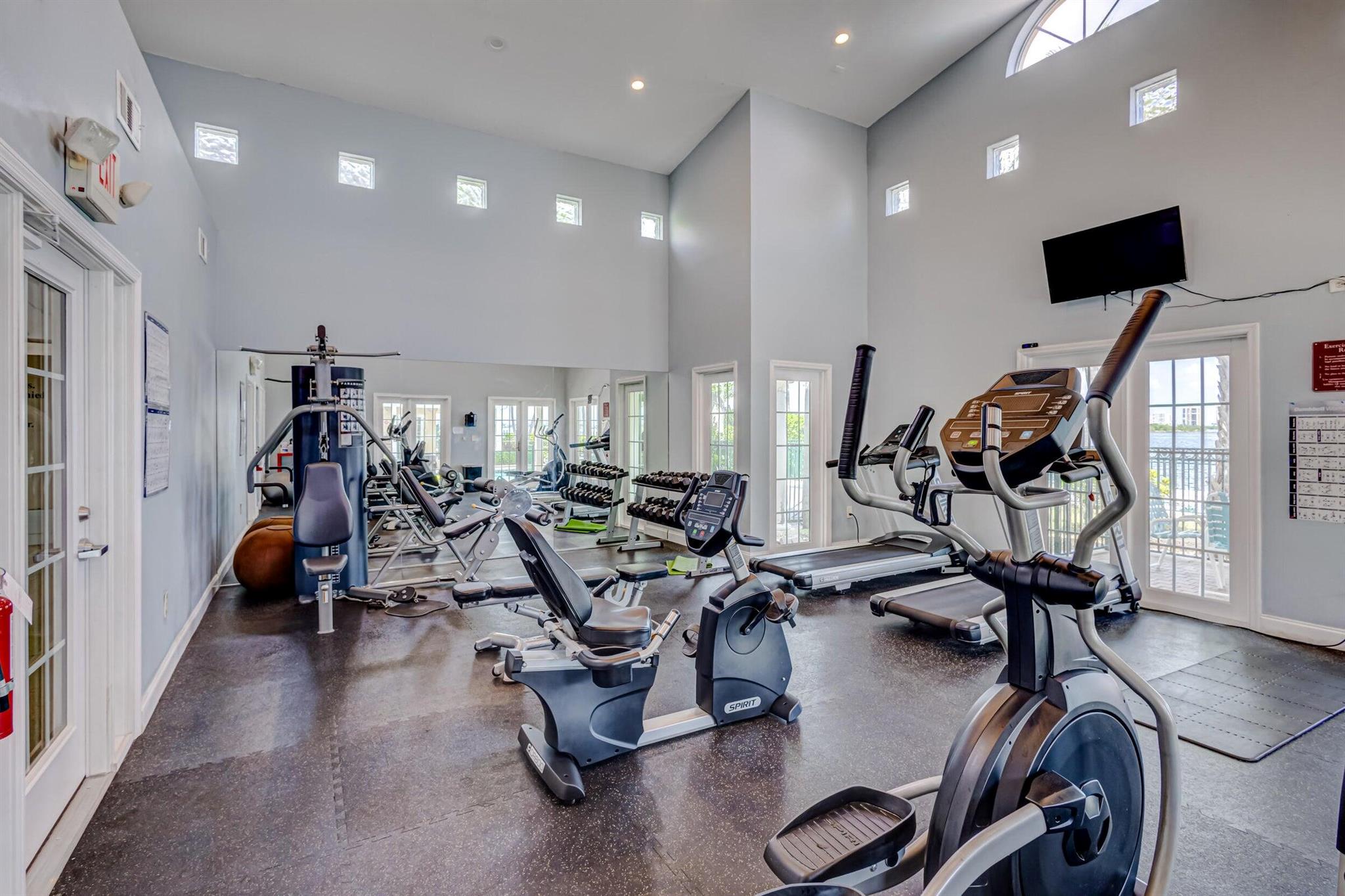 BAY REACH CONDO - Residential