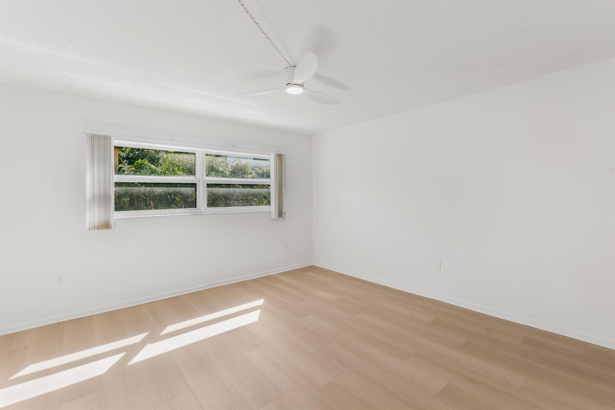 BOCA GOLFVIEW CONDO - Residential Lease