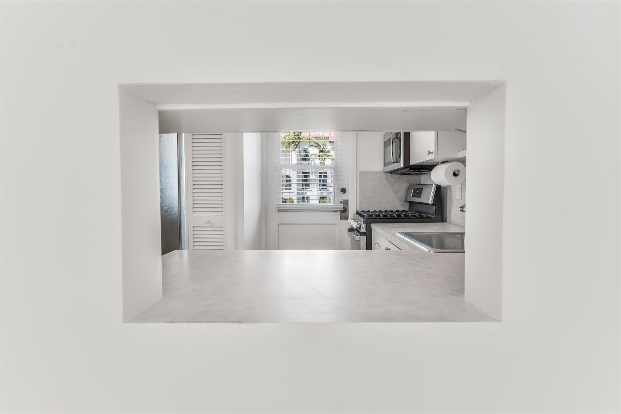 BOCA GOLFVIEW CONDO - Residential Lease