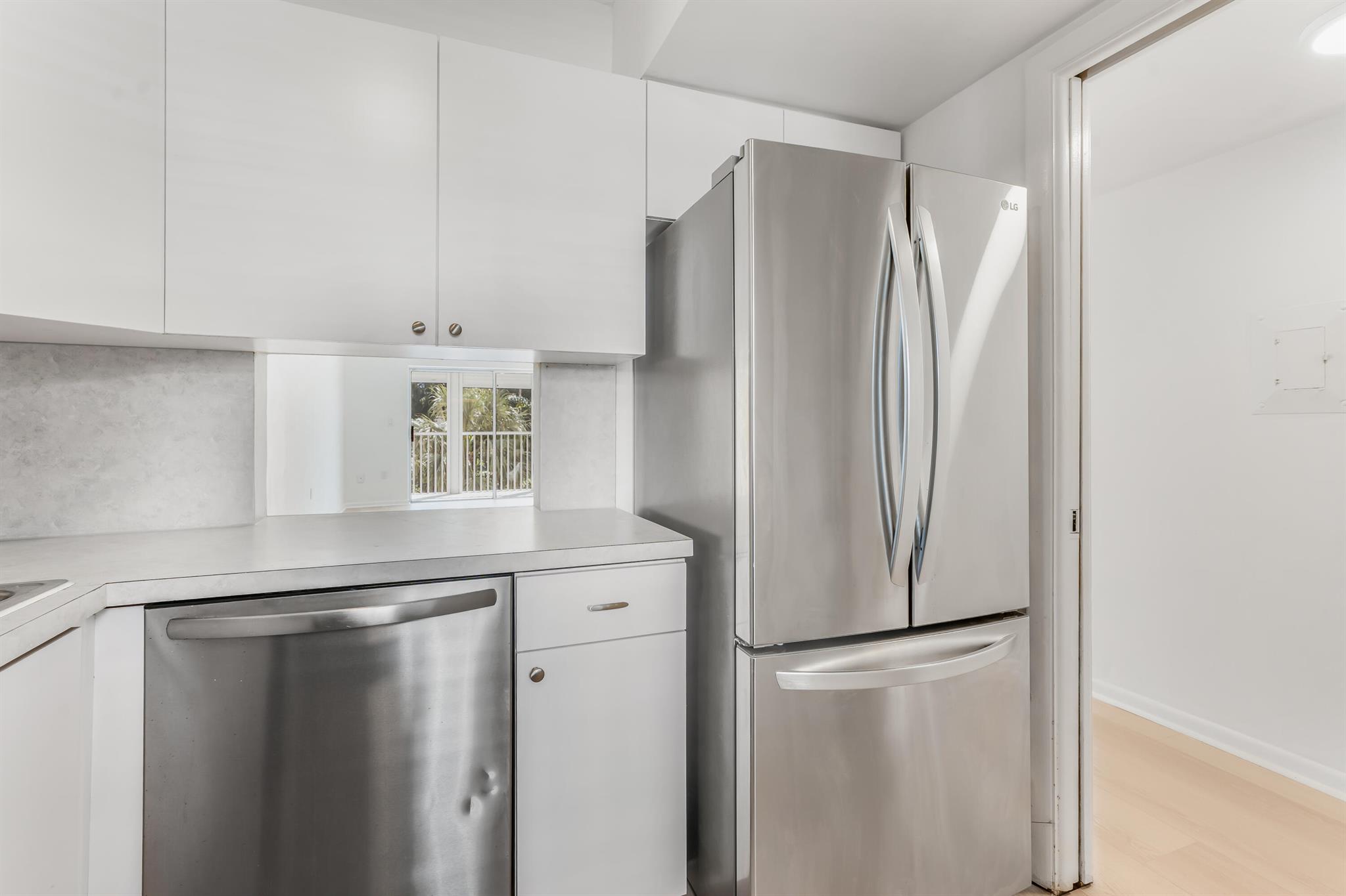 BOCA GOLFVIEW CONDO - Residential Lease