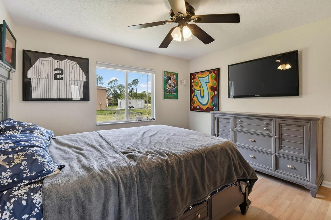 LOXAHATCHEE ACERAGE - Residential Lease