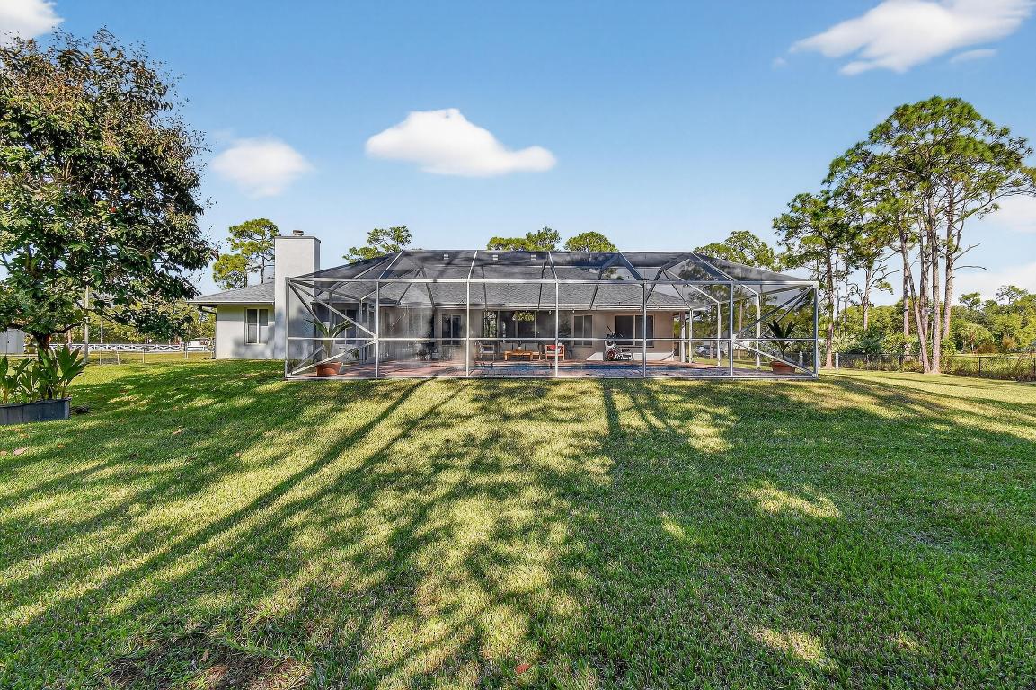 LOXAHATCHEE ACERAGE - Residential Lease