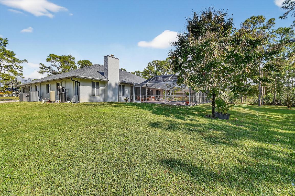 LOXAHATCHEE ACERAGE - Residential Lease