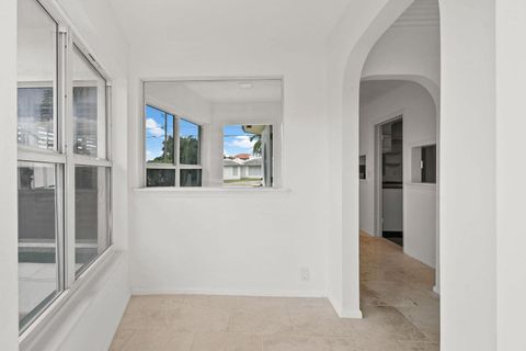 A home in Lake Worth Beach