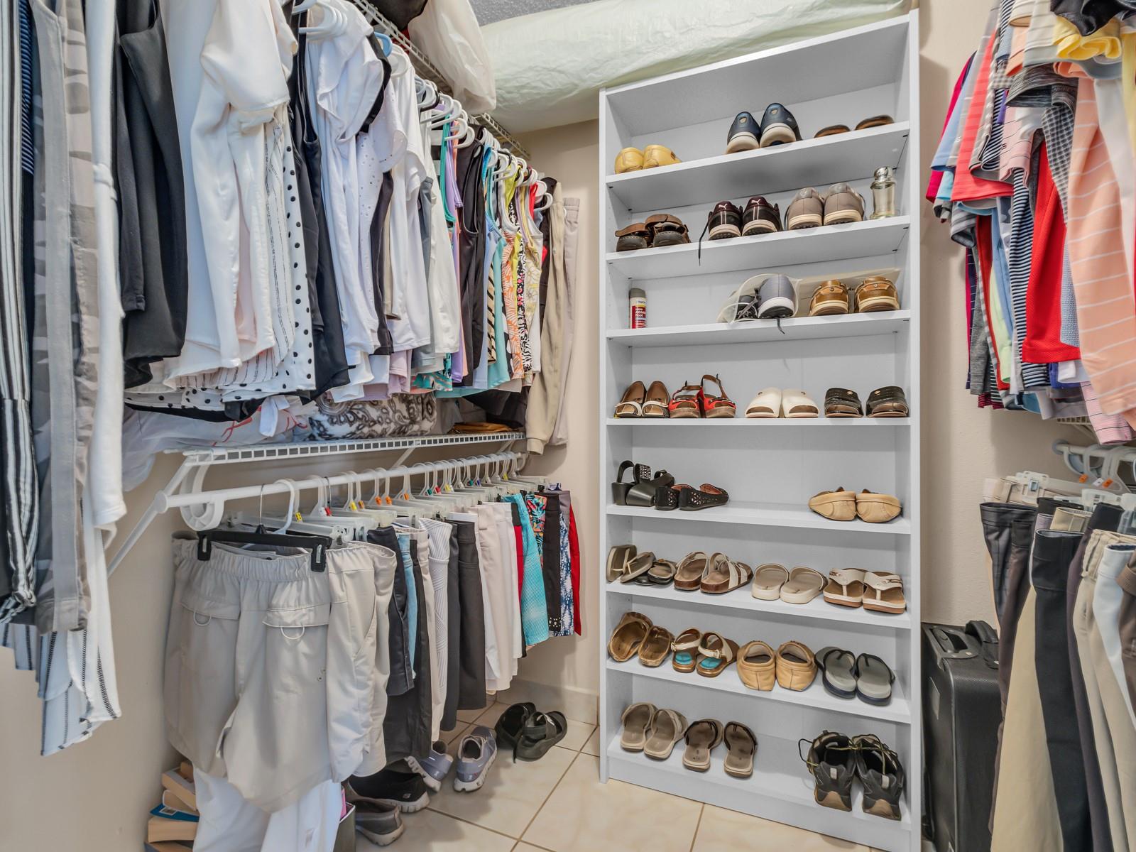 MEADOWBROOK - Residential