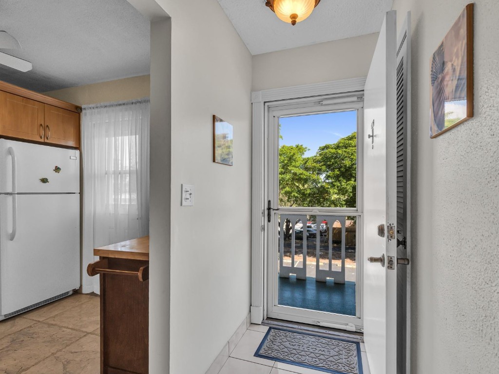 MEADOWBROOK - Residential