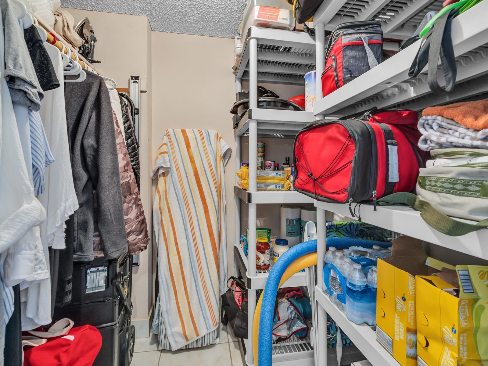 MEADOWBROOK - Residential