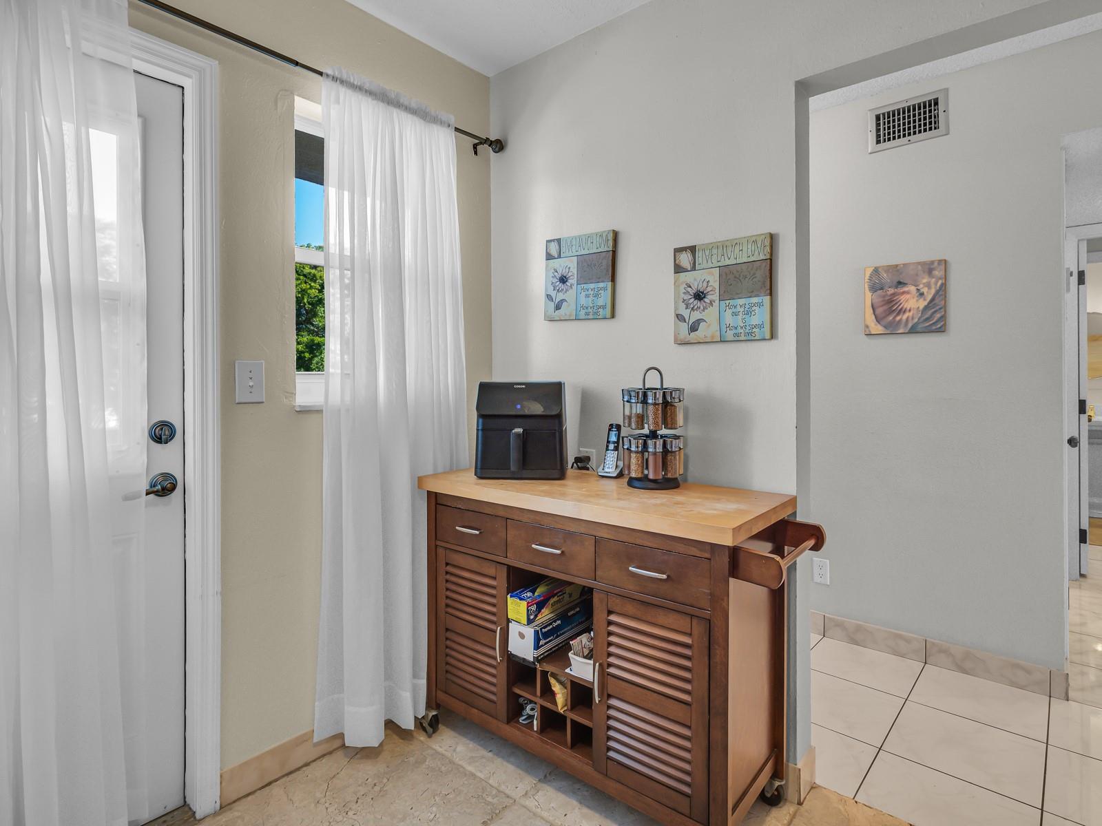 MEADOWBROOK - Residential