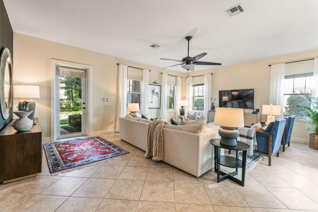 Photo of 256 W Bay Cedar Circle, Jupiter, FL 33458 (MLS # R10929999)